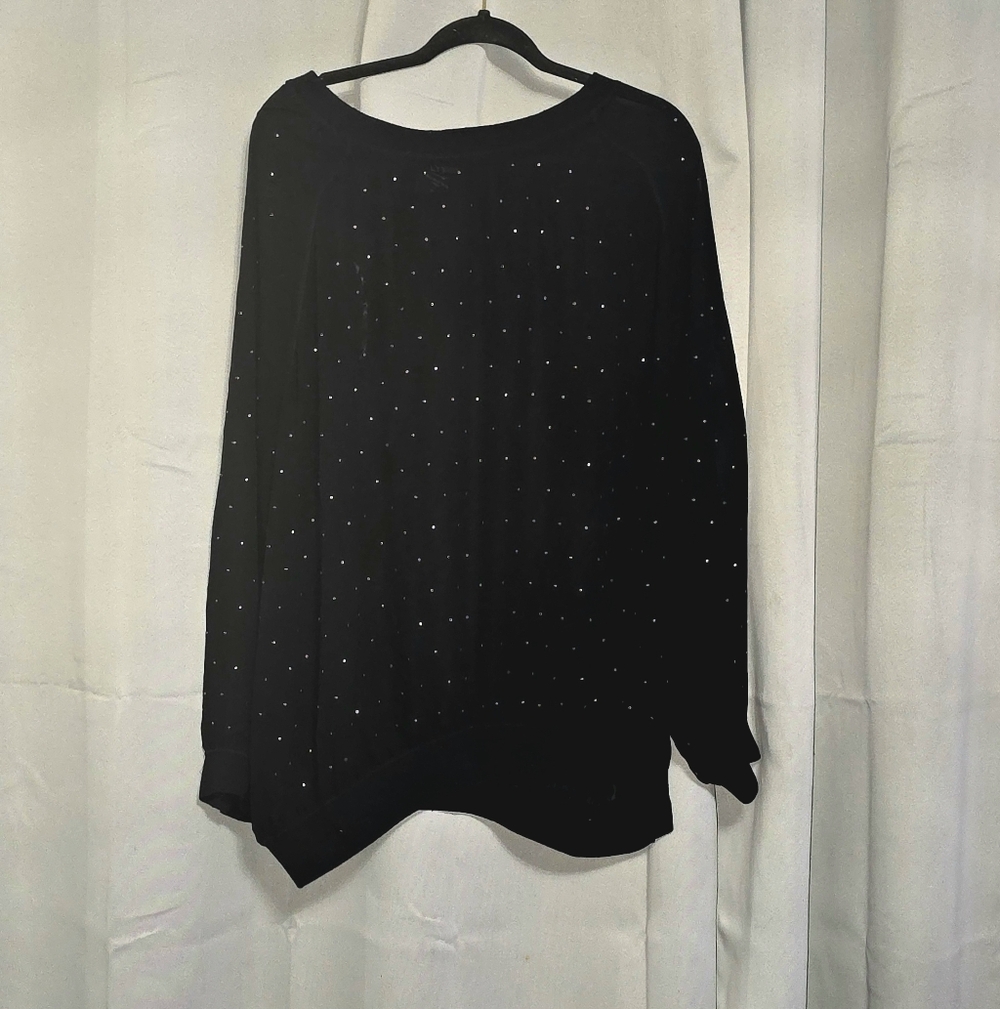Elegant Black Skirt with Subtle Detailing